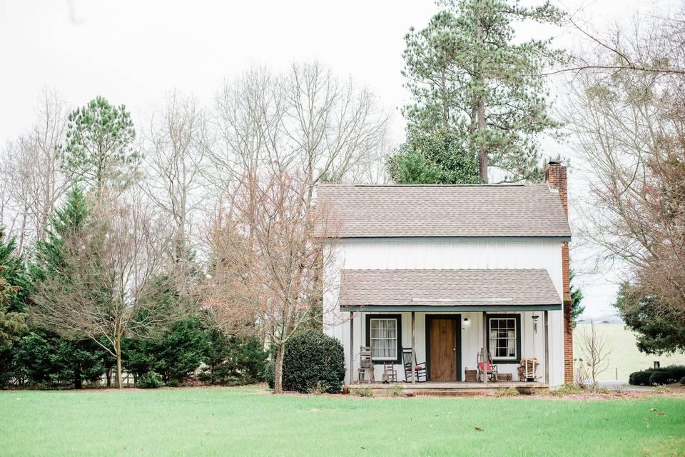The Wedding Website of Caroline Grose and Wade Law III