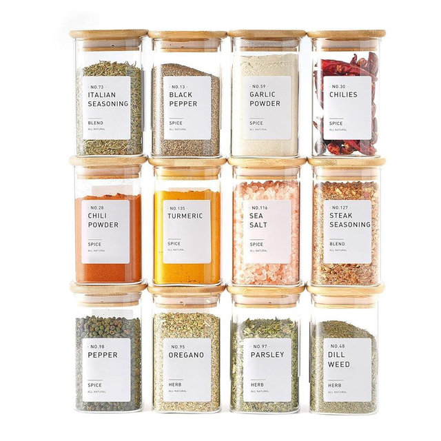 CZCZPLUS 12Pcs Glass Spice Jars with Bamboo Airtight Lids, 8oz Spice Containers with 340 Preprinted Spice Labels of White and Black Color, Empty Seasoning Containers for Spice Salt Sugar Herb