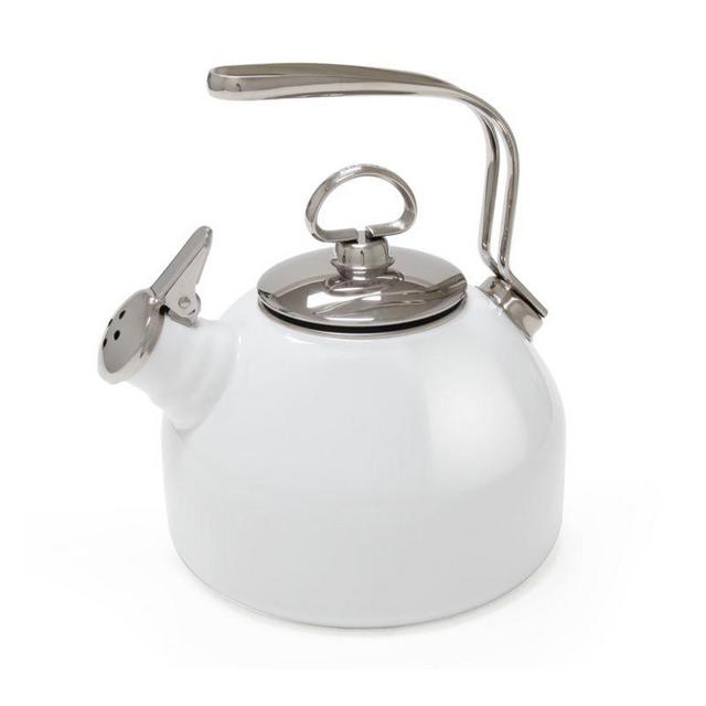 Chantal © Classic White Whistling Tea Kettle