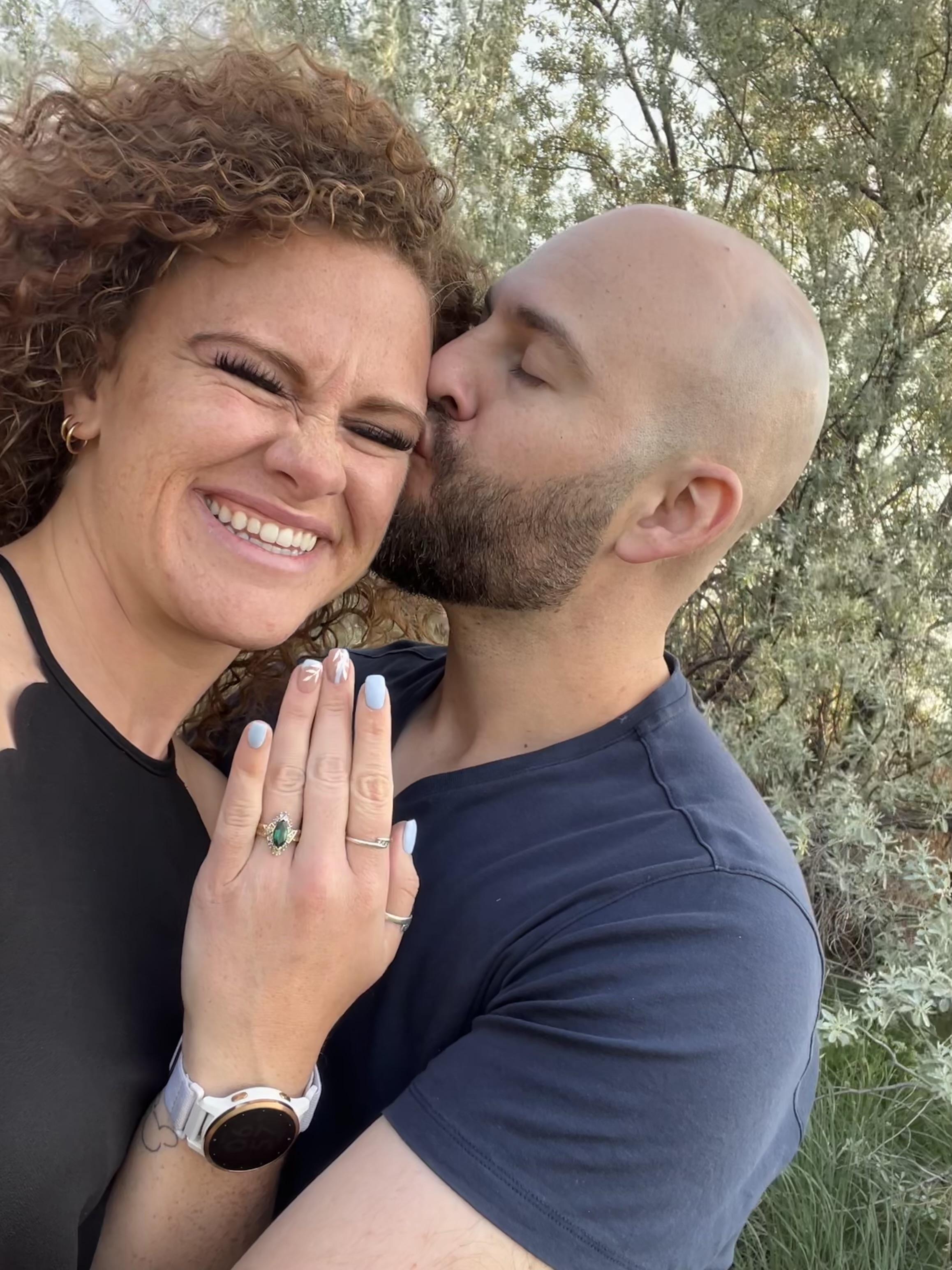 The Wedding Website of Derek Saraiva and Sydnie Carter