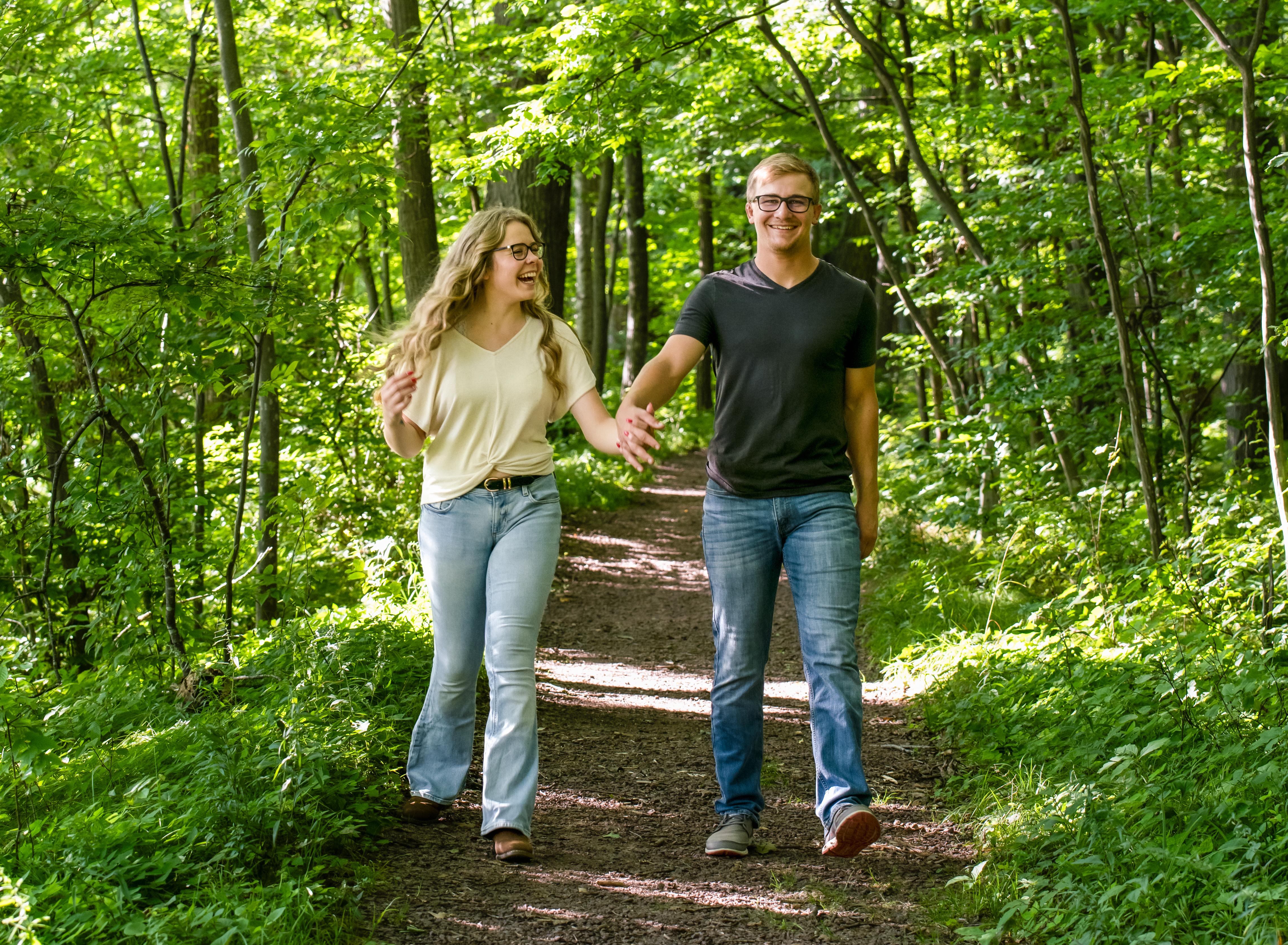 The Wedding Website of Heaven Hodshire and Carter Paulson