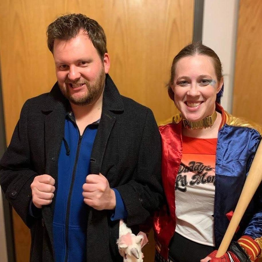 Captain Boomerang and Harley Quinn, Halloween party