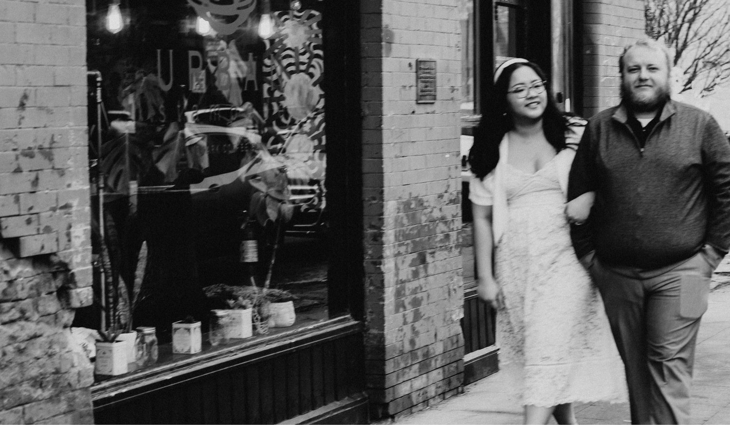 The Wedding Website of Linh Le and Chaise Anderson