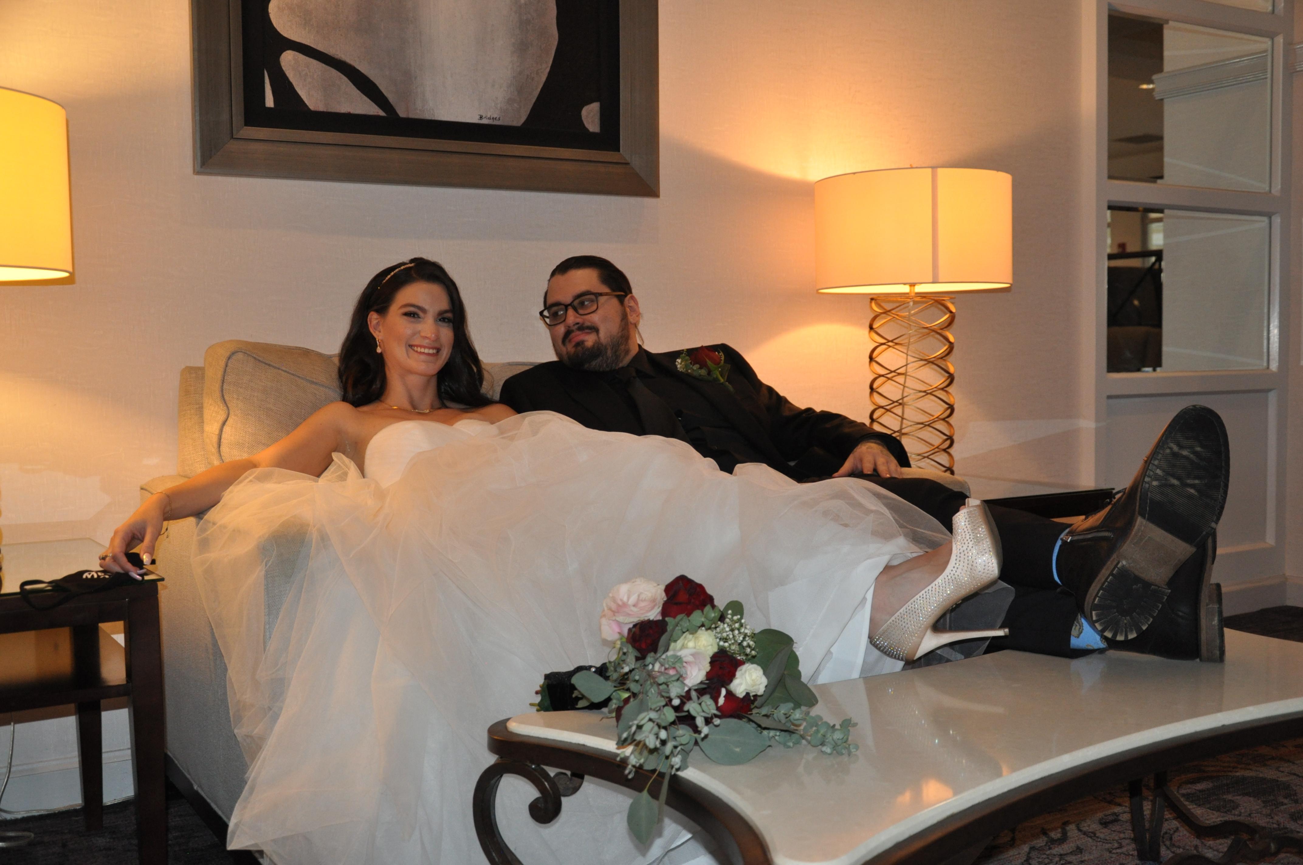 The Wedding Website of Samantha De La Moneda and Diego Chaparro