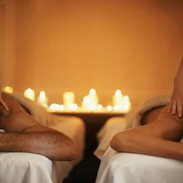 60-Minute Couples Massage