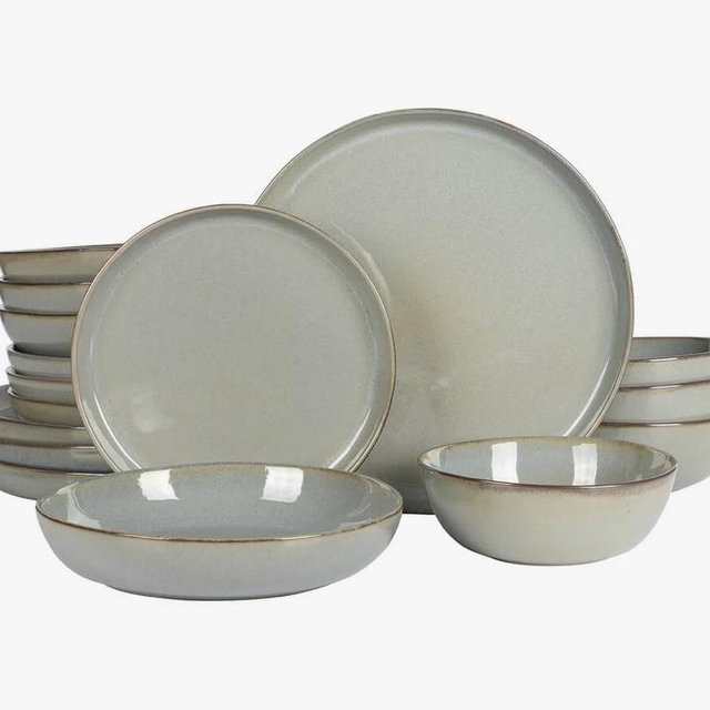 Gibson Elite Berea 16 Piece Plates & Bowls Reactive Glaze Round Stoneware Ceramic Dinnerware - Green