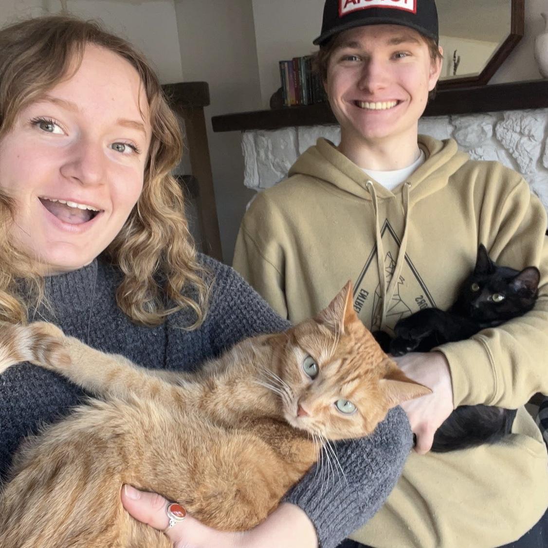 Then shortly adopted her little sister Pluto🤍