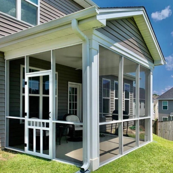 Screened in Patio