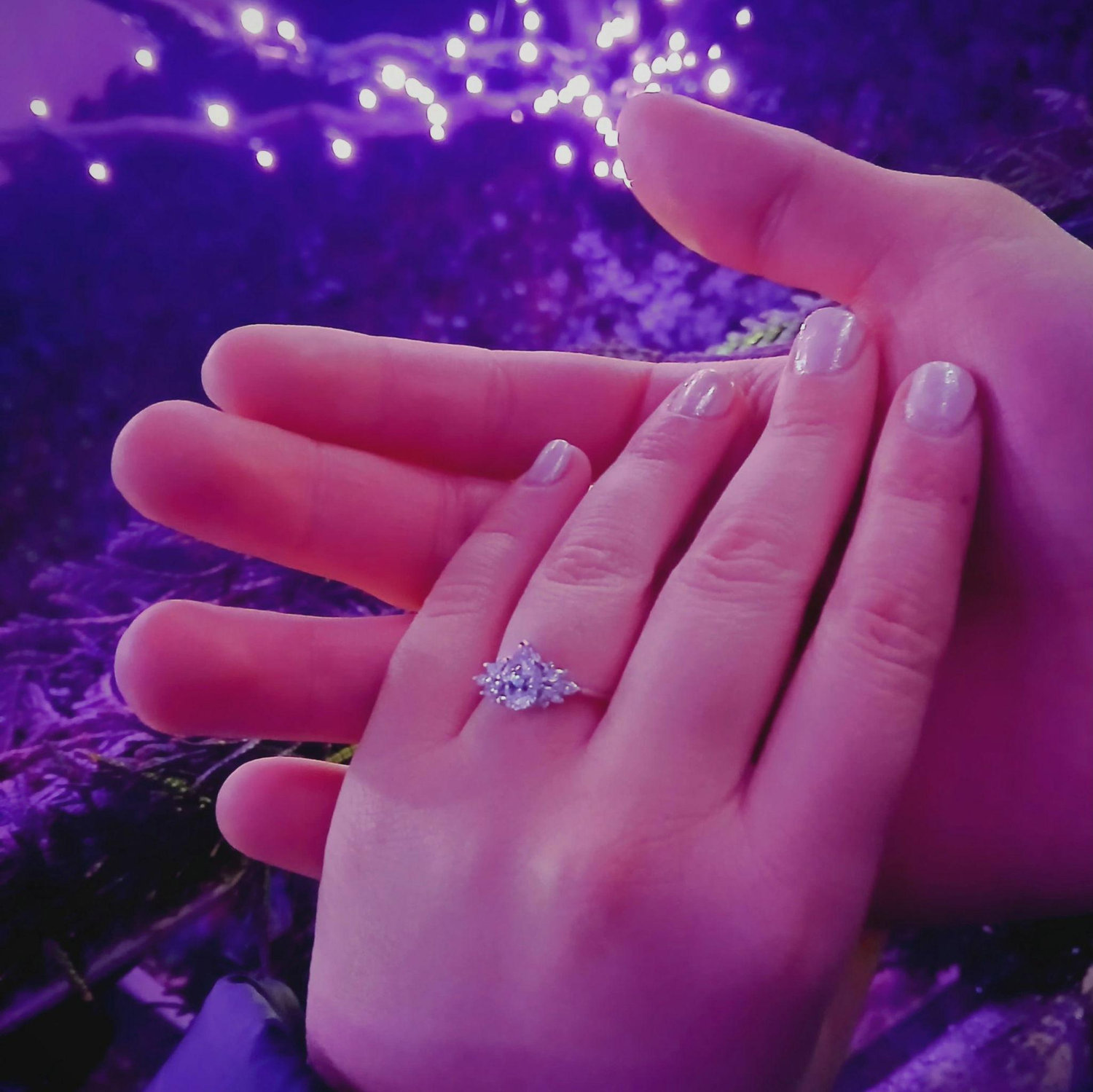 12/26/2025: The ring perfectly captured the sparkle of the Christmas lights at the Grotto.