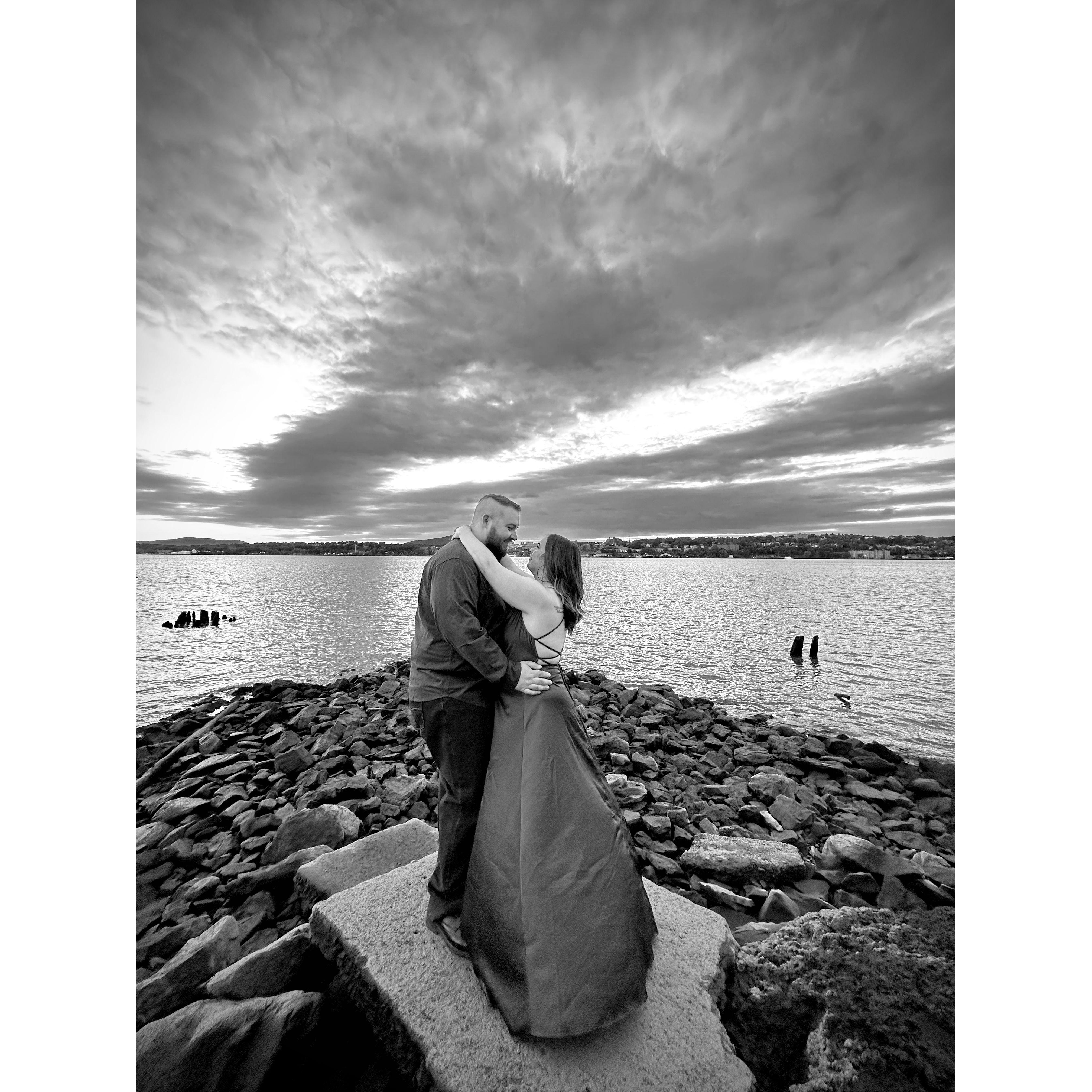Engagement photos at the Beacon waterfront. Big thank you to Marcus who took these amazing photos.