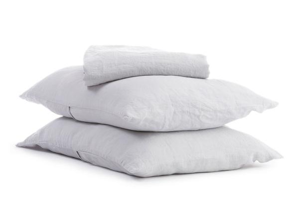 Parachute Linen Sheet Set (Fitted Sheet + 2 King Pillow Cases)