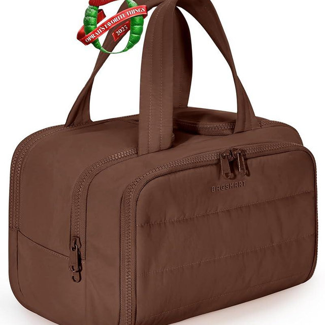 BAGSMART Travel Toiletry Bag, Puffy Toiletry Bag for Women, Wide-open toiletry bags for traveling, Large Travel Cosmetic Makeup Bag Organizer for Accessories,Toiletrie (Coffee Brown)