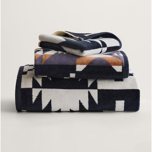 SPIDER ROCK TOWEL COLLECTION