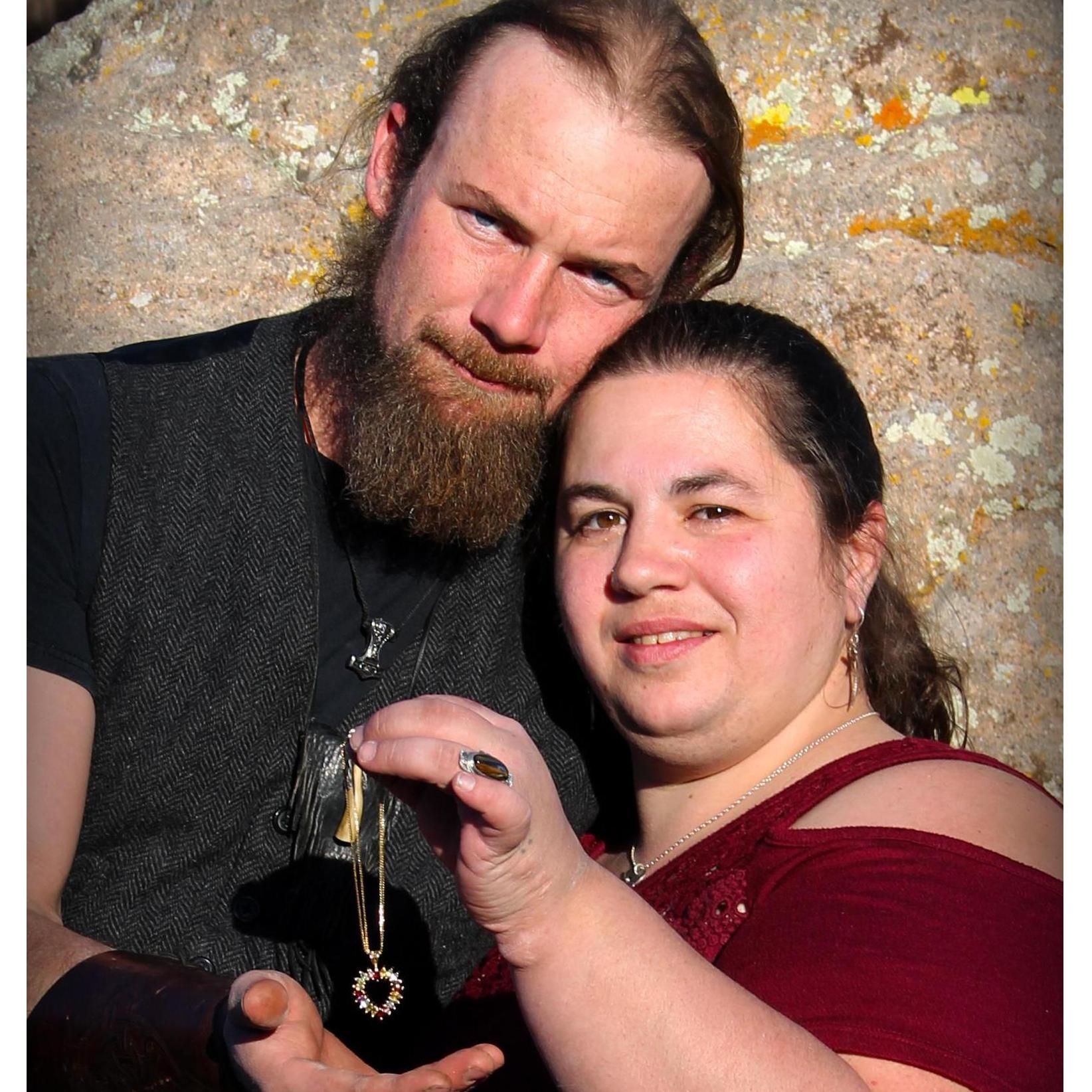 Oak Grove, 2018 - Engagement photos
Photo credit: Kendra Saunders