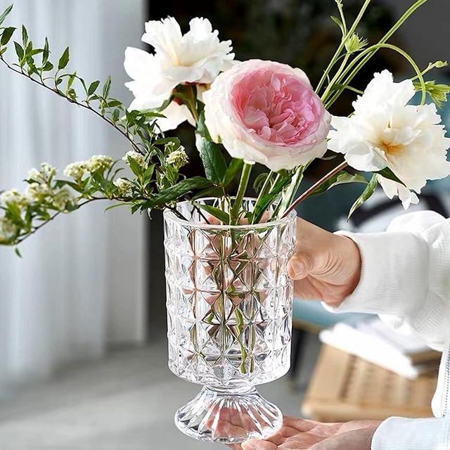 BLOFLO Embossed Glass Vase, 7'' Crystal Glass Vases for Flowers, Pedestal Big Base Glass Bouquet Vase, Hydroponic Glass Transparent Vase for Home Office Wedding Dining Table Party