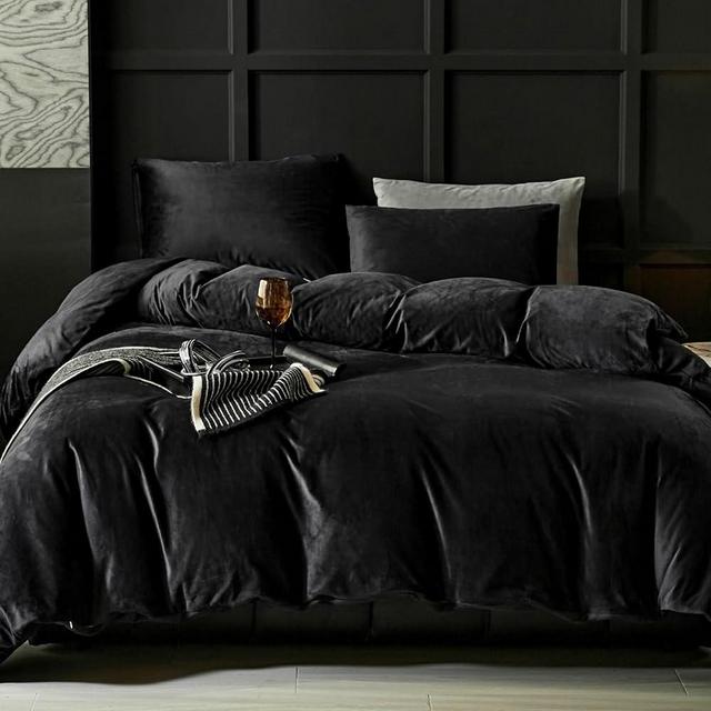 WARMDERN Black Velvet Duvet Cover King Size Flannel Duvet Cover Bedding Sets, 3pcs Ultra Soft Luxury Textured Modern Crystal Velvet Duvet Covers with Zipper Closure(Black, King)