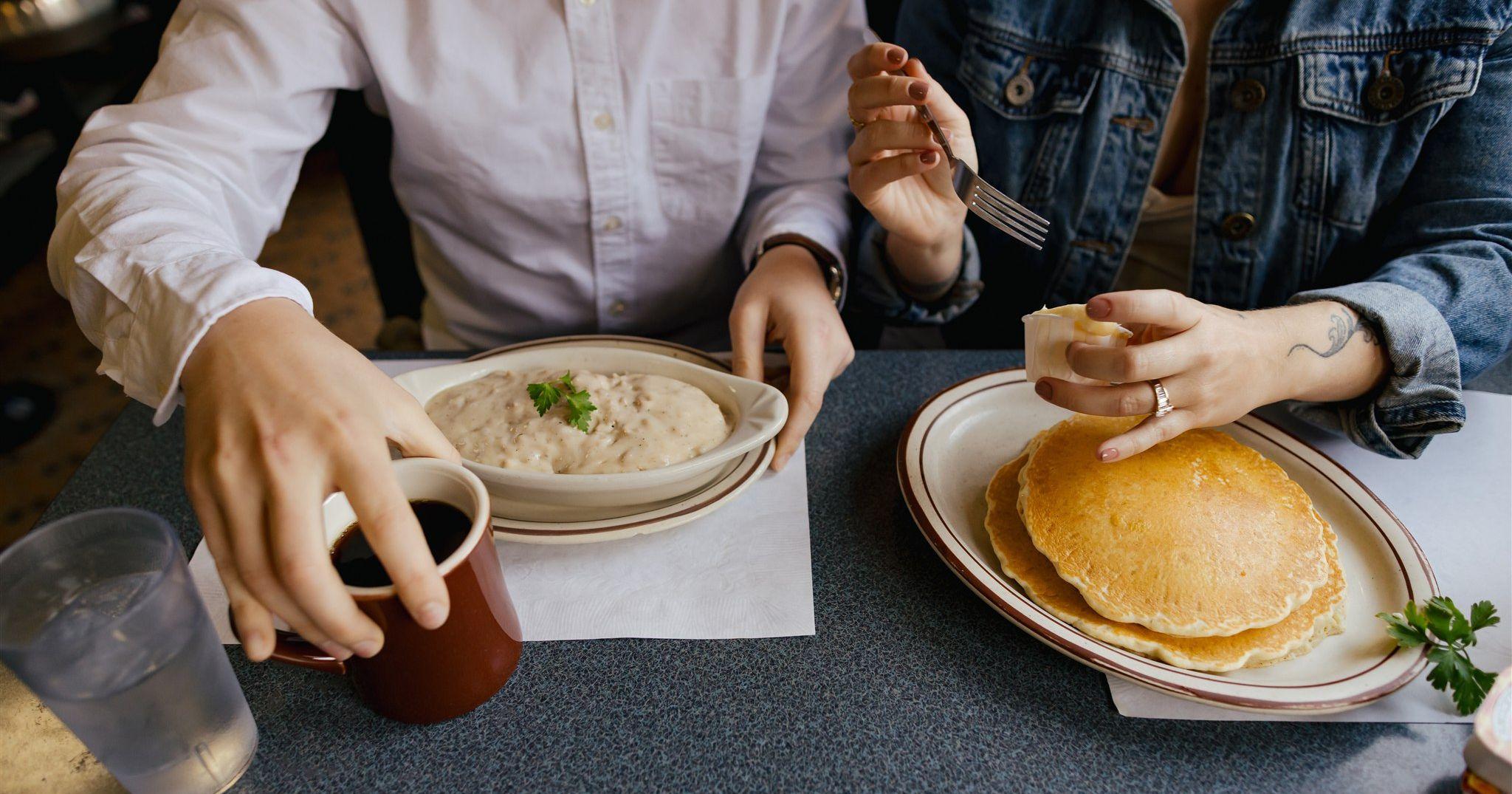 The Wedding Website of Juno Delaney VanWeelden and Dget Lynn Downey