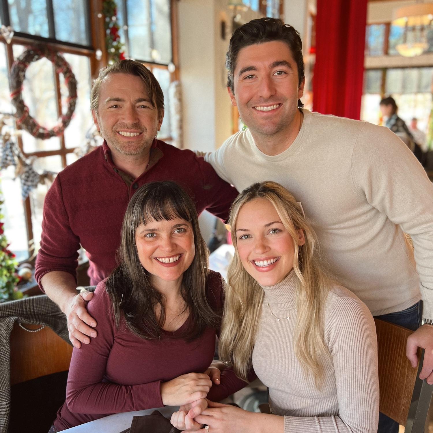 Unintentionally matching for our Xmas Brunch 🤣 (2023)