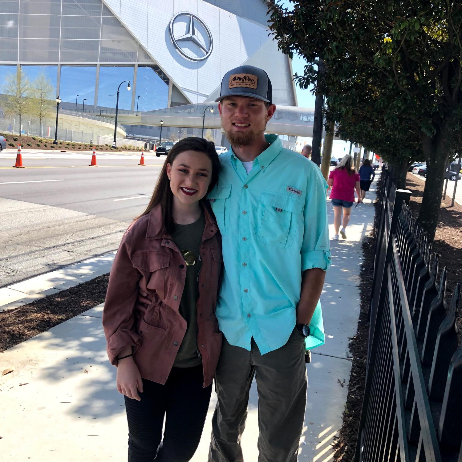 Alexis and Dlyen at the George Straight concert in 2019