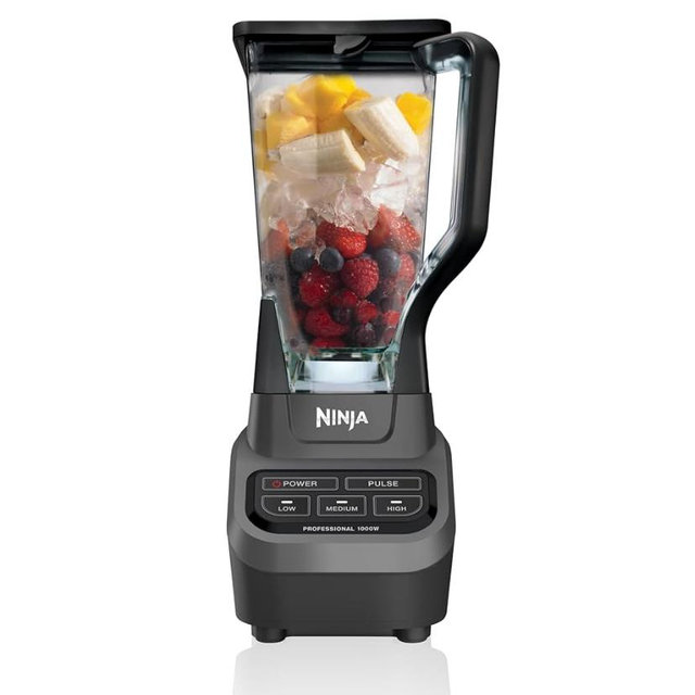 Ninja Professional Blender 1000W, Total Crushing Technology- Smoothies, Ice Crushing & Frozen Fruit, Full-Size Countertop Blender, 72-oz. Pitcher, Black & Grey, BL610