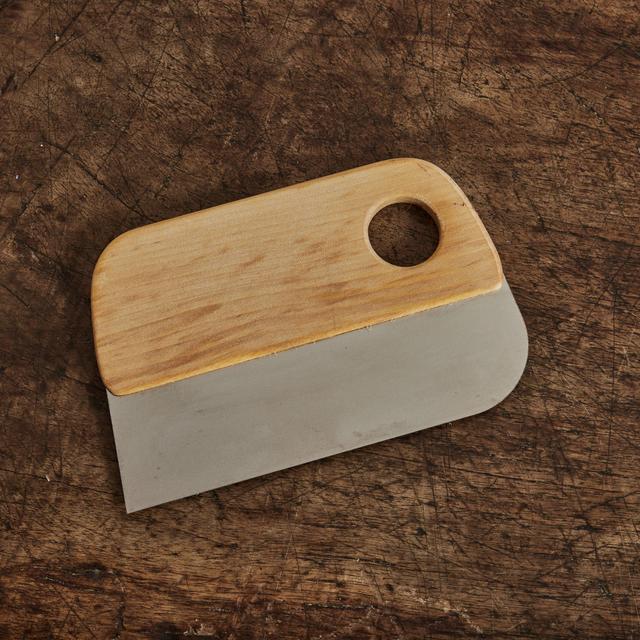 Iris Hantverk Dough Scraper