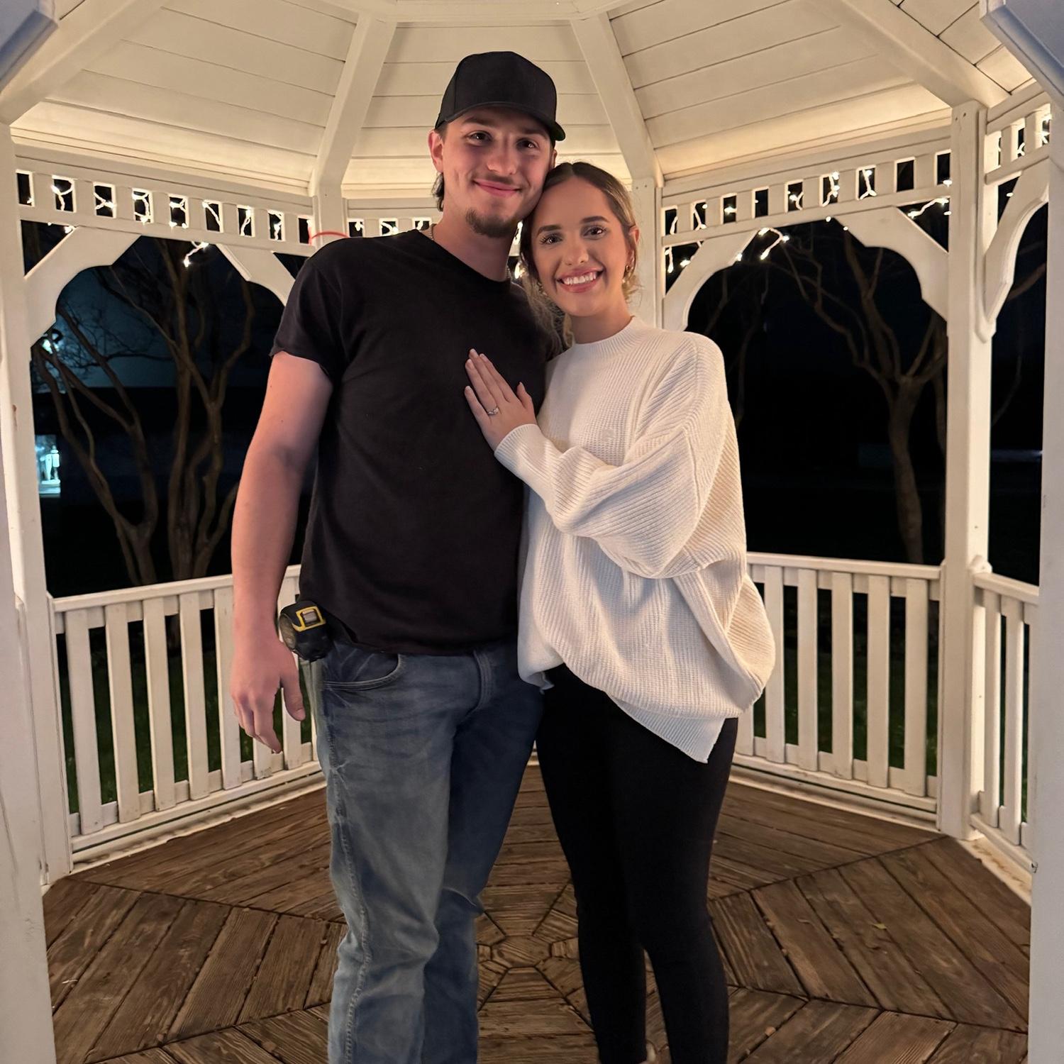 2025 engaged!! 💍 christmas day