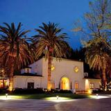 Wente Family Vineyards Tasting Lounge