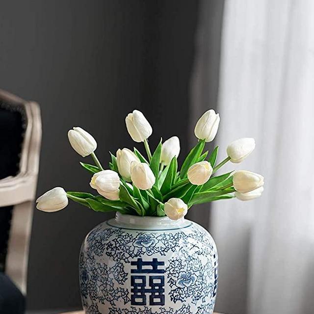 A&B Home Blue and White Ceramic Ginger Jar with Lid Ancient Chinese Oriental Style Multi Purpose