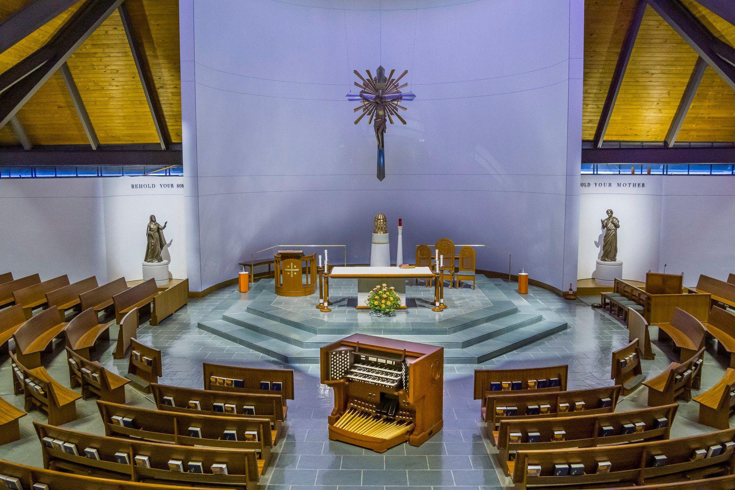 The Wedding Website of Adriana Tovar and José Hernández