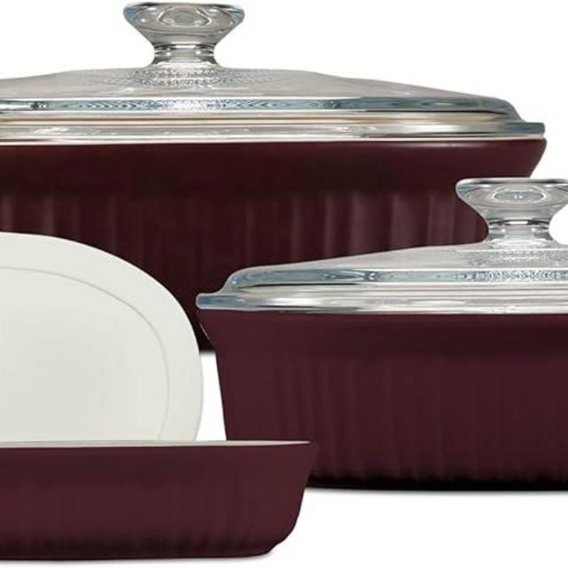 CorningWare Ceramic Bakeware Set with Lids, Chip and Crack Resistant Stoneware Baking Dish, Microwave, Dishwasher, Oven, Freezer and Fridge Safe, 6-Piece French Cabernet