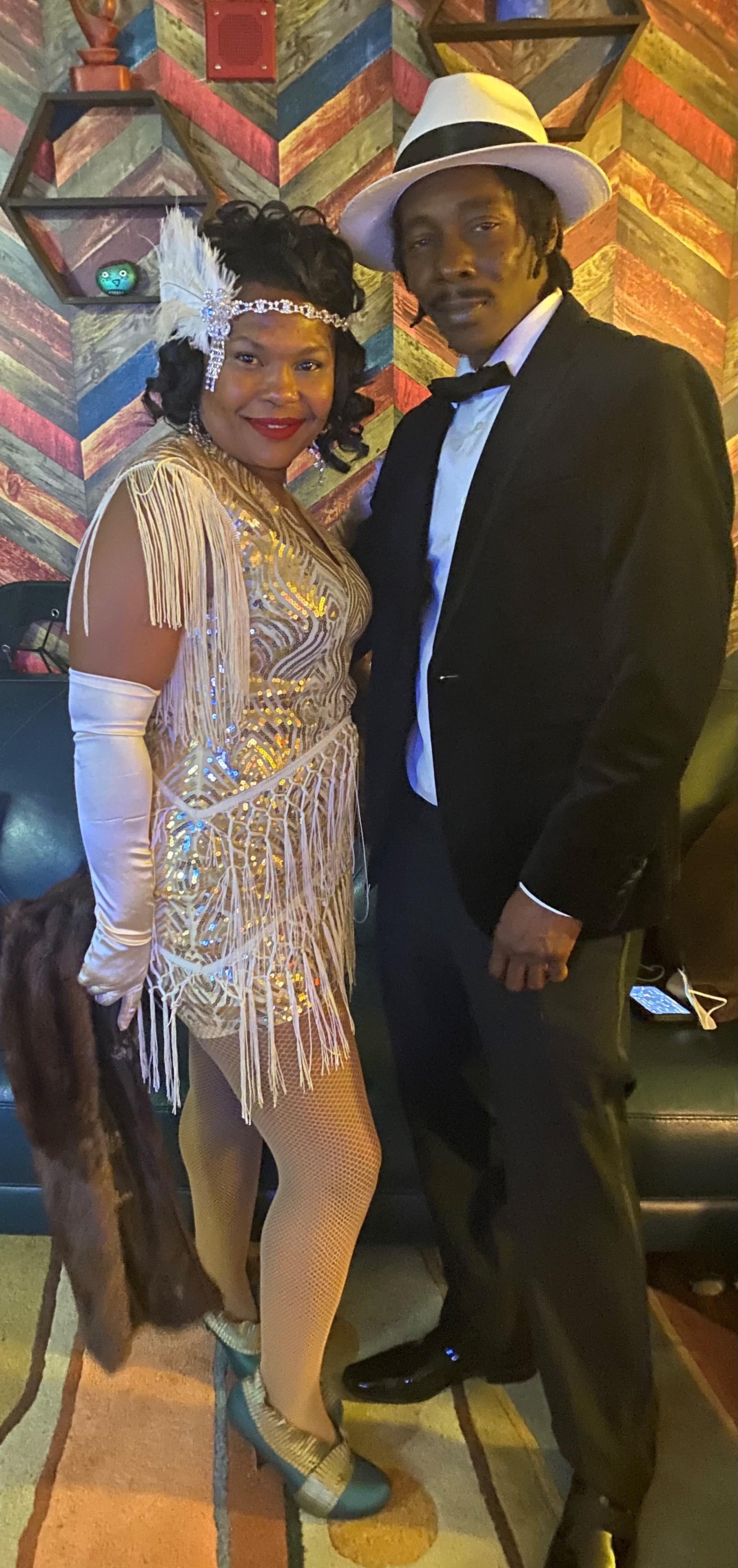 The Wedding Website of Geju Brown and Earnest Bass