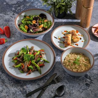 Lagos 16-Piece Dinnerware Set, Service for 4