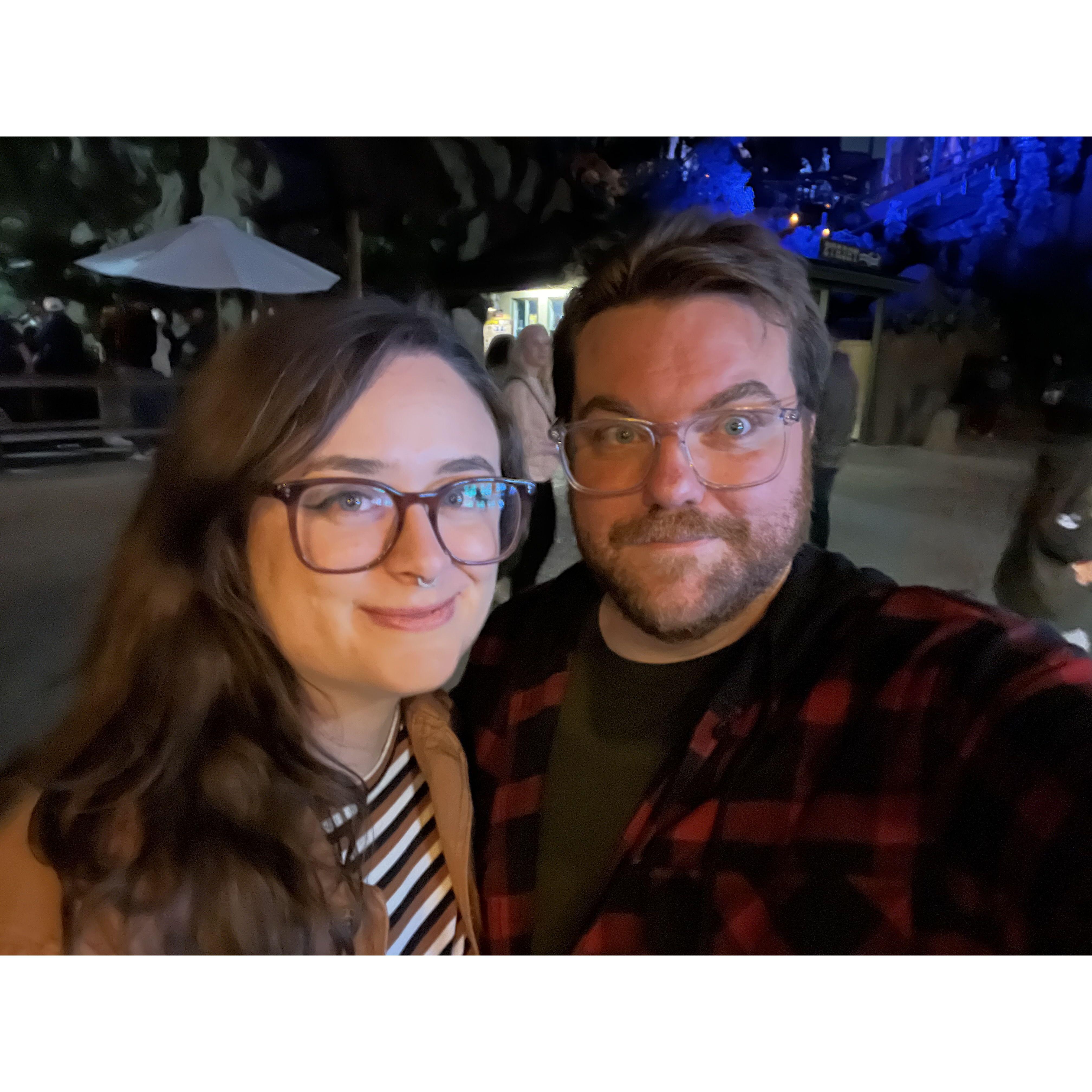 Our favorite - Knotts SCARY Farm!