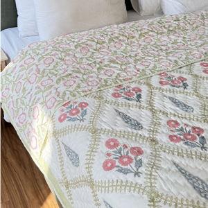 Cotton Handprinted Quilt Lucy - Rangoli