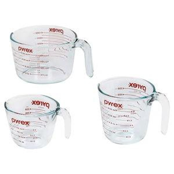 Pyrex 4-Cup Glass Measuring Cup For Baking and Cooking, Dishwasher, Freezer, Microwave, and Preheated Oven Safe, Essential Kitchen Tools