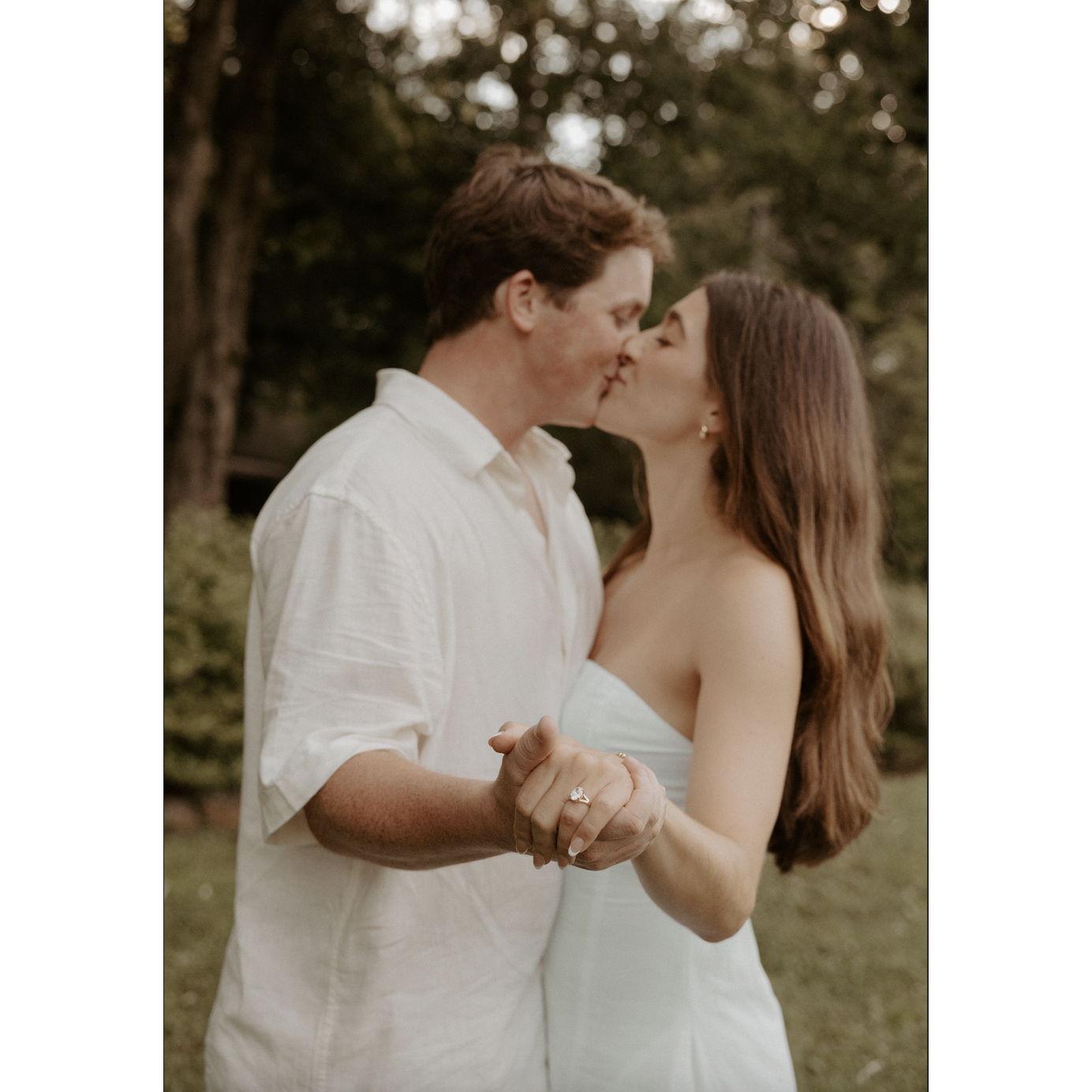 Thank you, Brynn (@brynnvbphotography) for capturing these special moments for us!