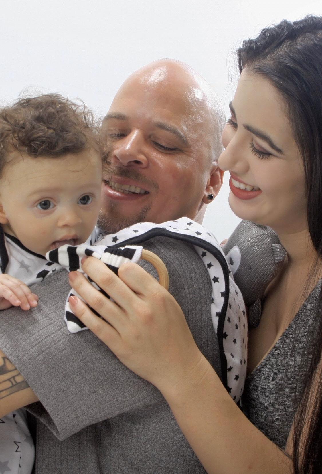Our first family photo shoot. -2018-