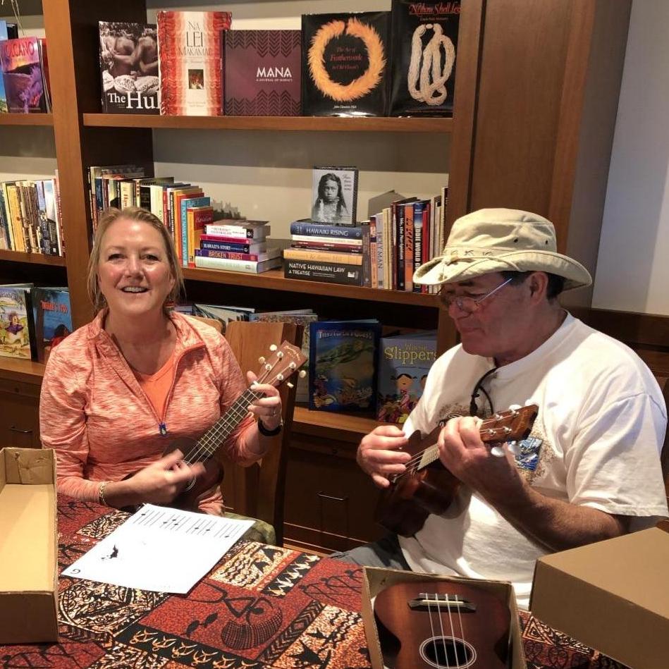 Learning to play the Ukulele while in Maui