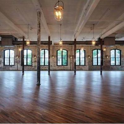 The Cedar Room
Reception Venue