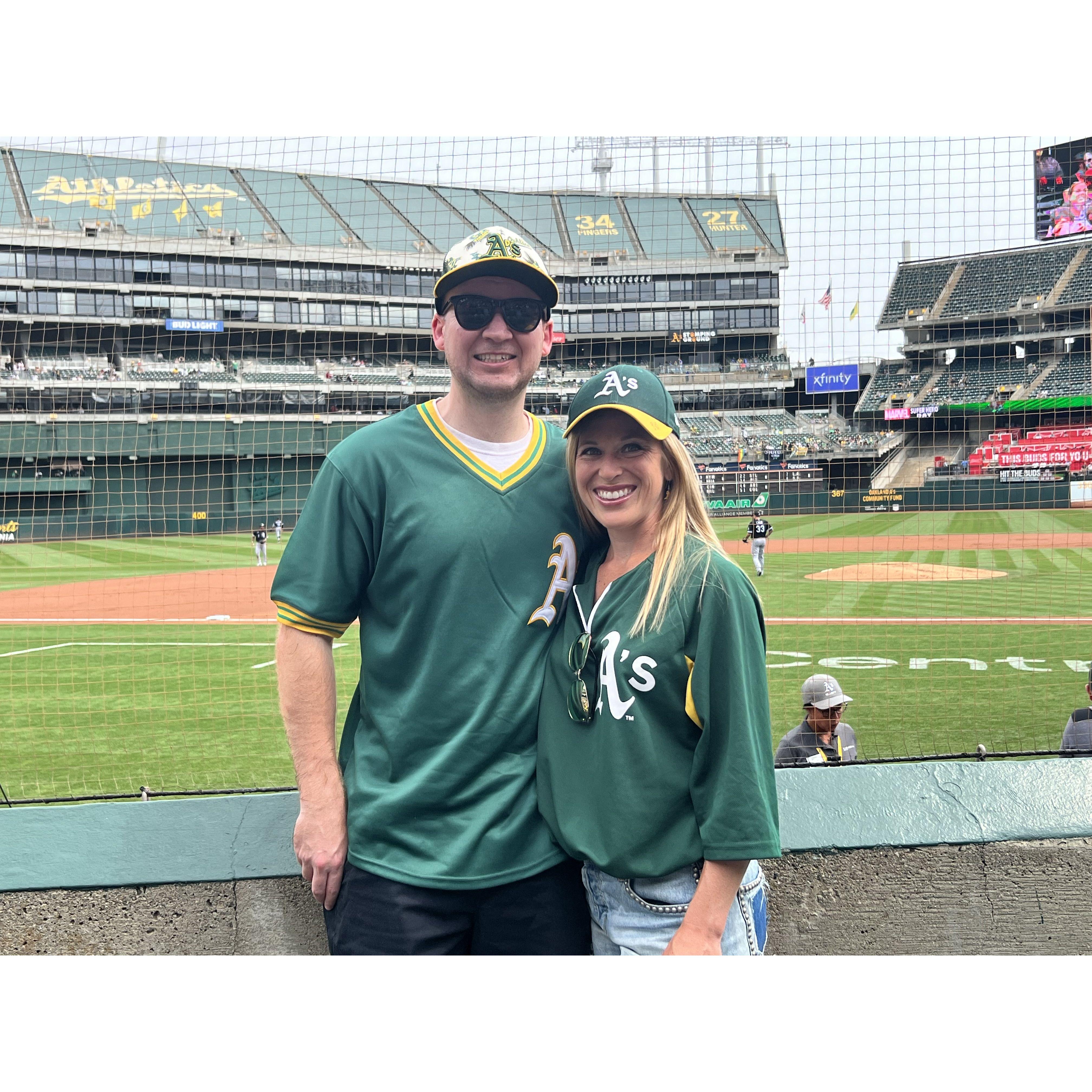 Doesn't he look dapper in green and gold?!