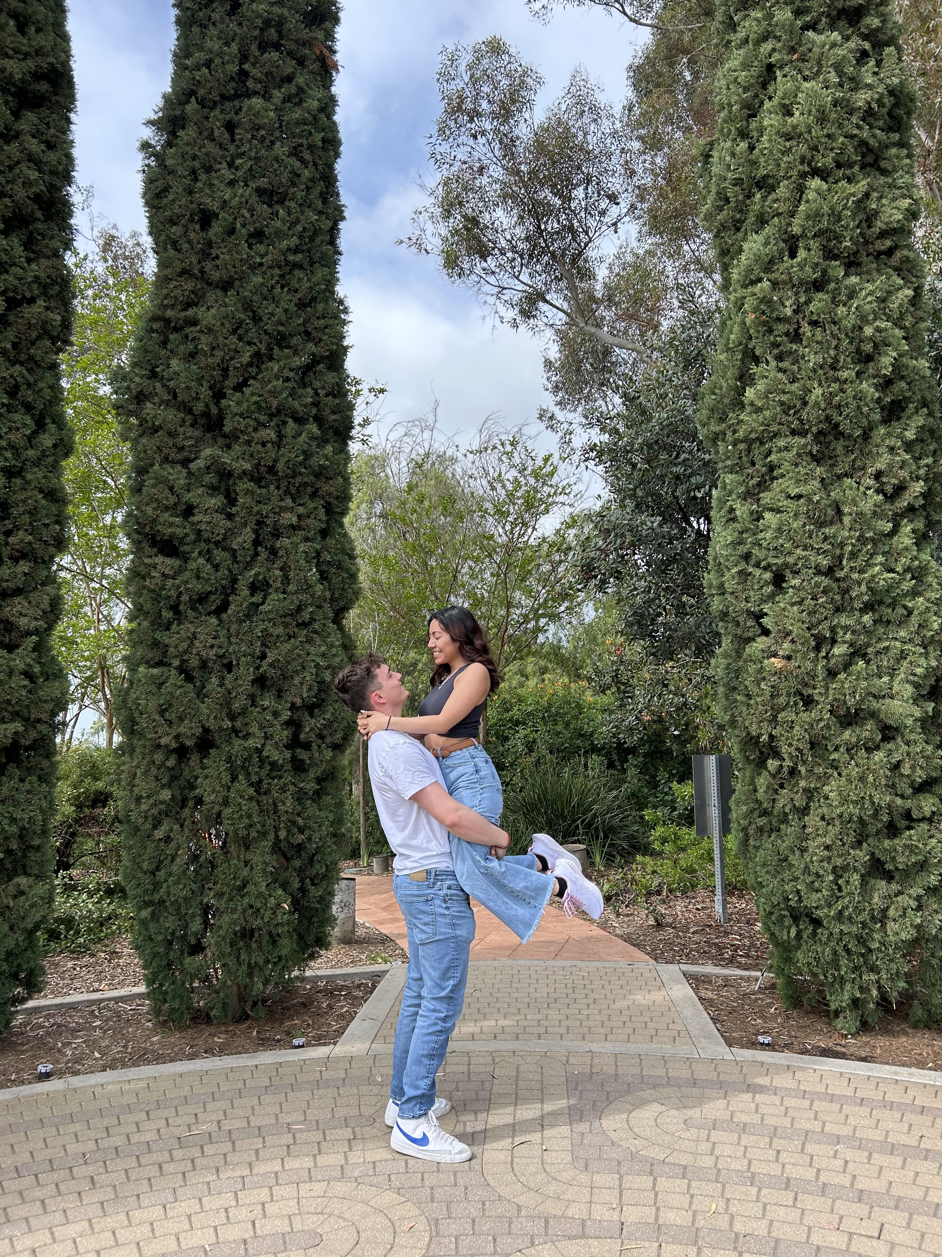 The Wedding Website of Estrella Montiel Mendoza and Brian Sweney