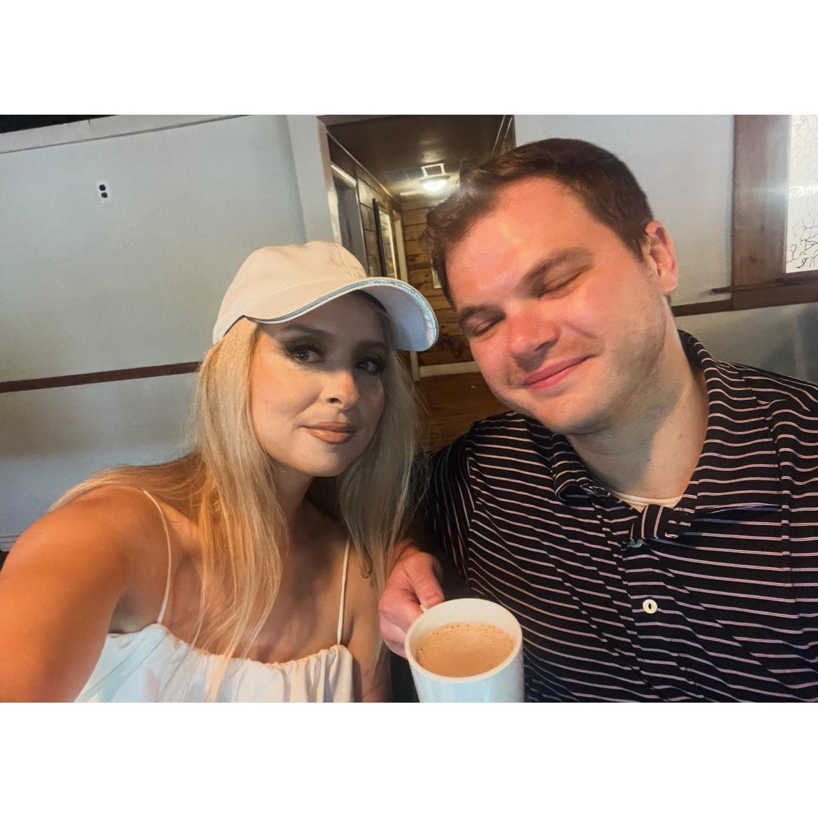 Our first time exploring Ocean Springs, Mississippi..we ran into a great breakfast spot and then went golfing!