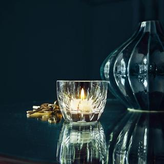 Enis Votive