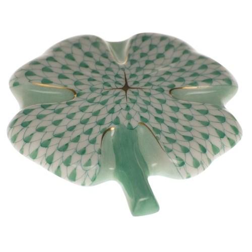 Four Leaf Clover in Green