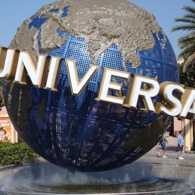 Honeymoon Fund: Universal tickets
