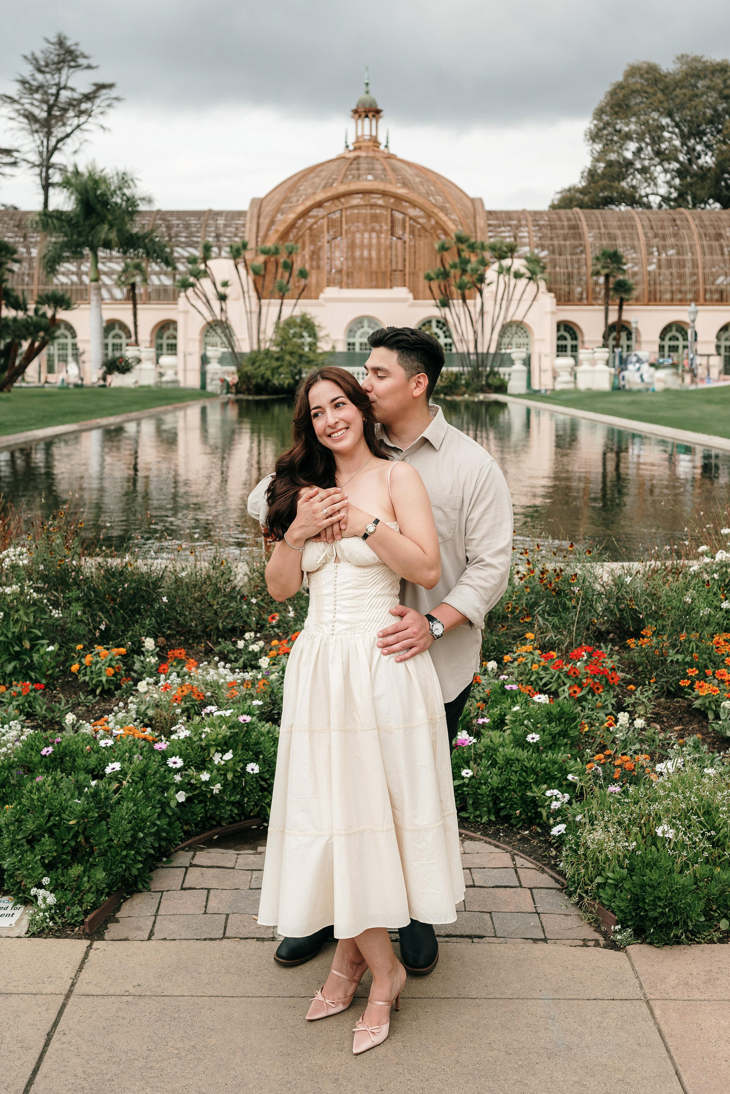 The Wedding Website of Carlos Alberto Del Olmo Alvarado and Guadalupe López Cota