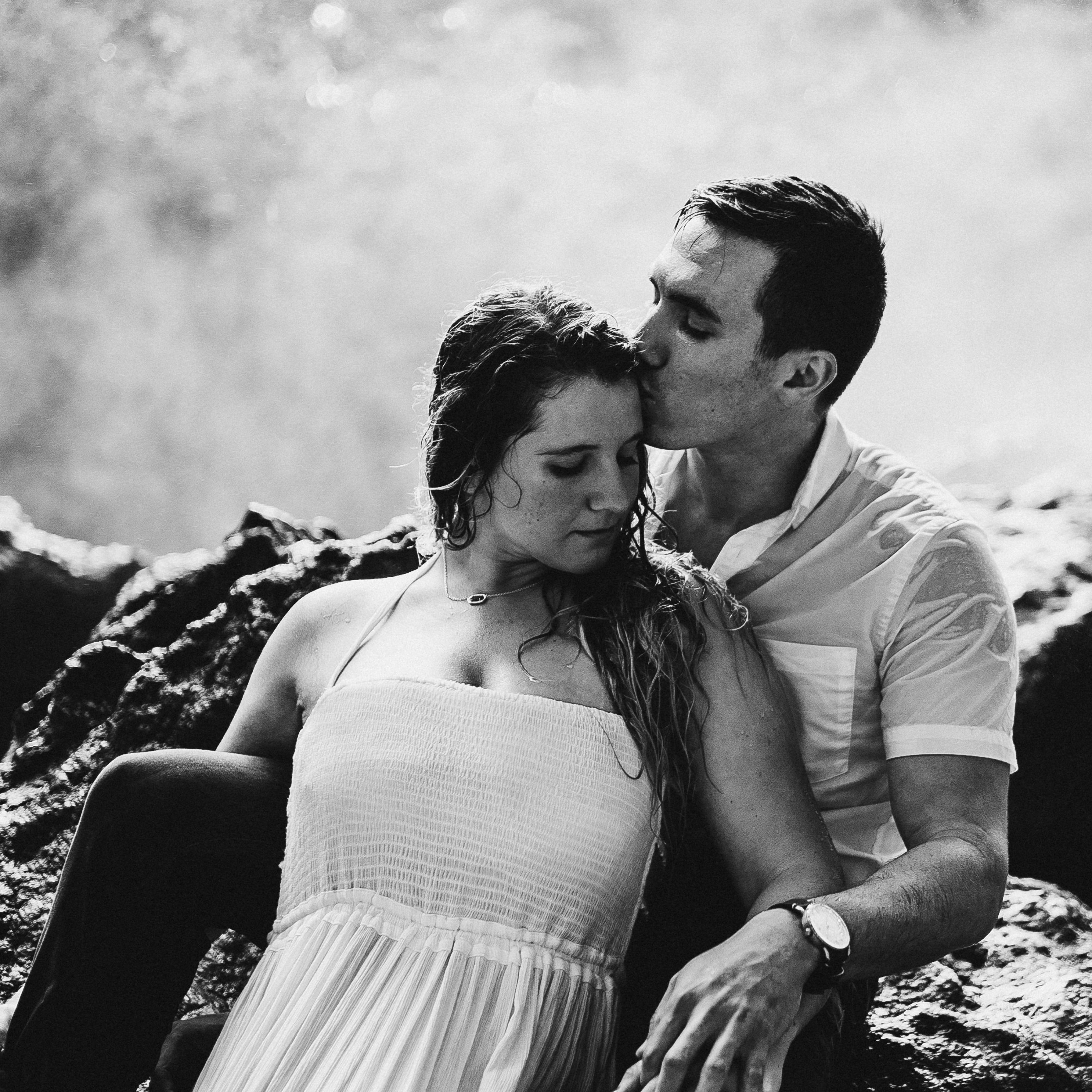 waterfall engagement session in virginia.