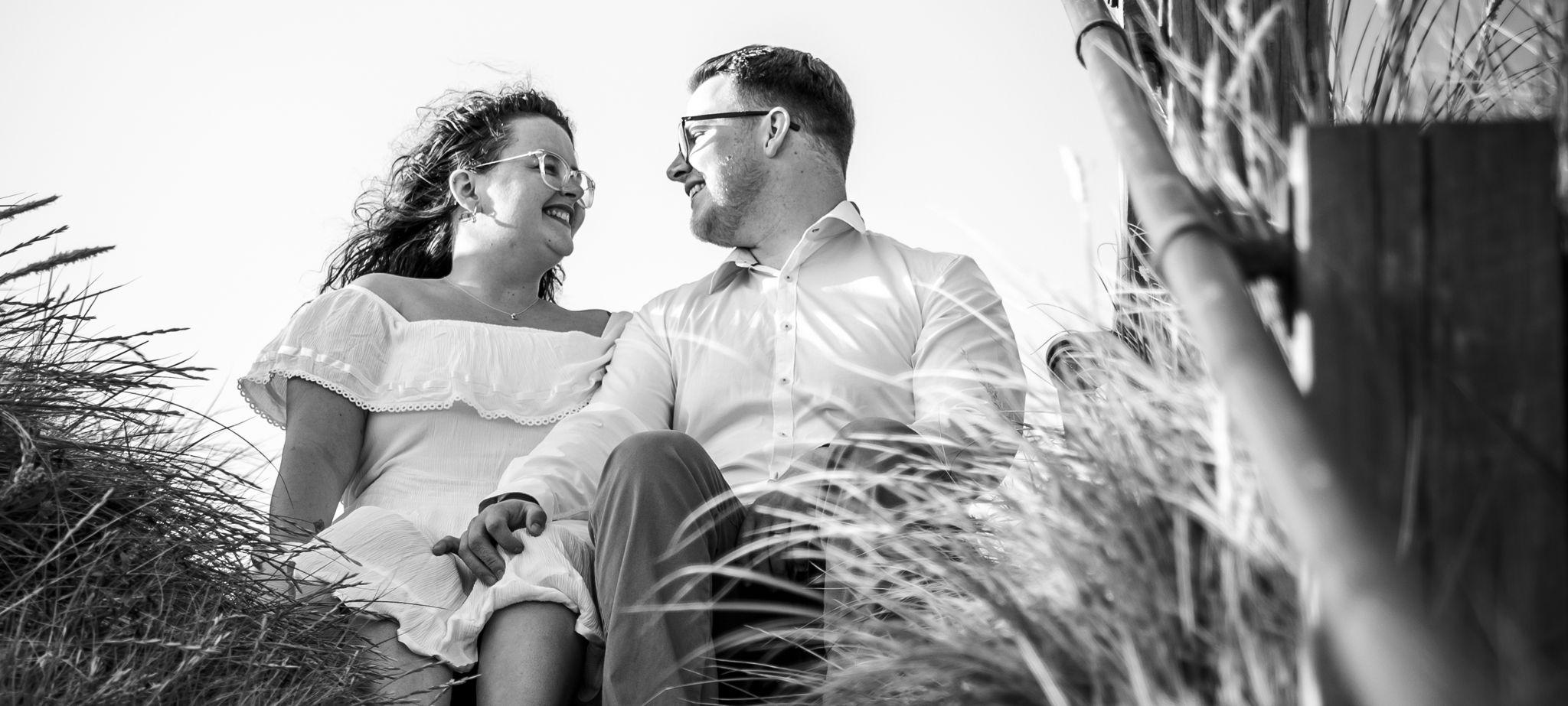 The Wedding Website of Lara Mitchell and Sam Clarke