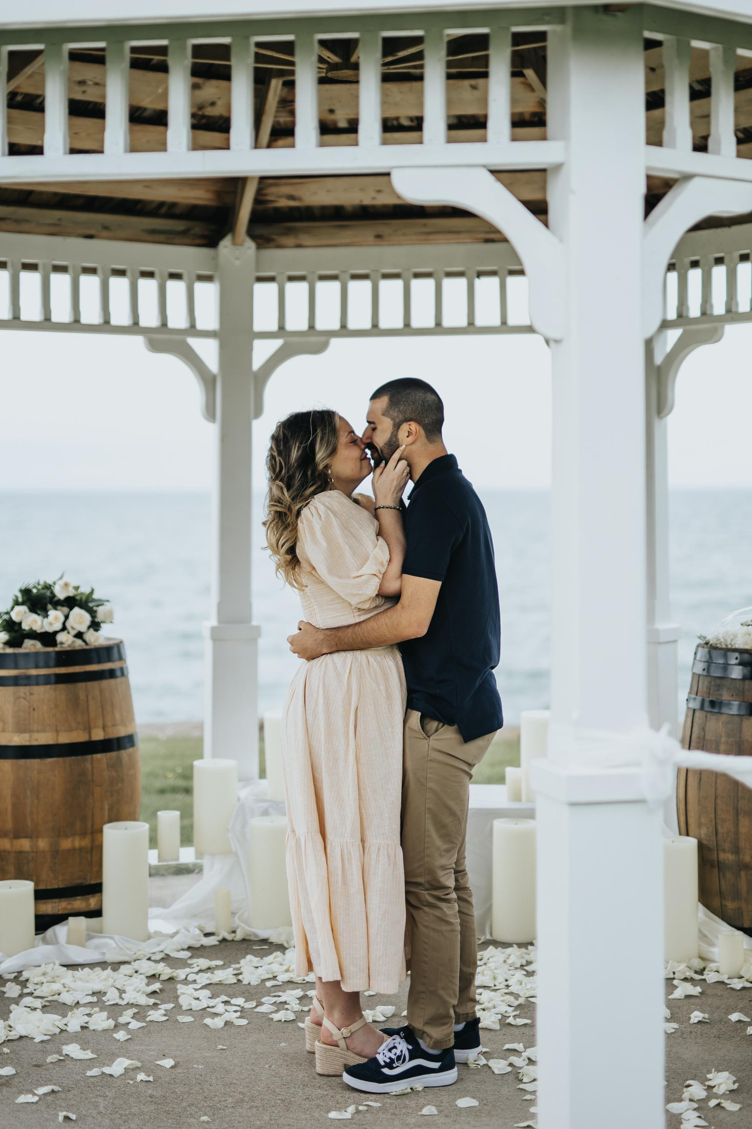 The Wedding Website of Victoria Medeiros and Lucas Falcao