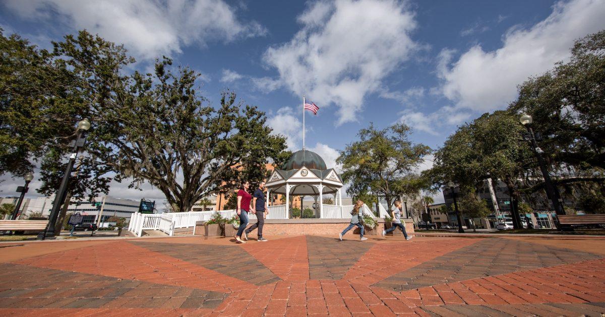 The Wedding Website of Heather Minger and Jemel Fleming